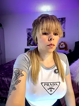 carolina16love online show from 11/30/25, 11:31