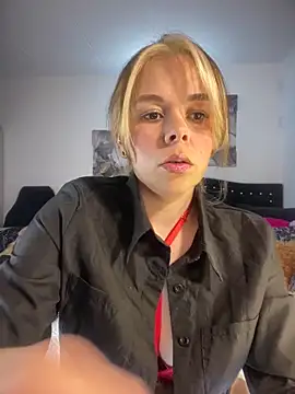 carolina16love online show from 12/16/25, 11:21