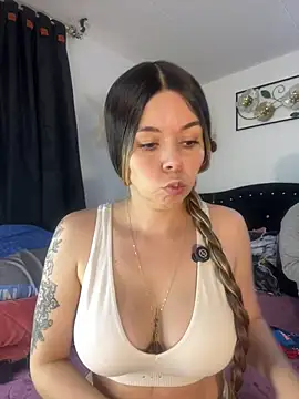 carolina16love online show from 04/22/26, 06:42