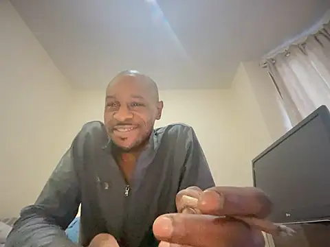 CuzzyB69 online show from 02/22/25, 04:51