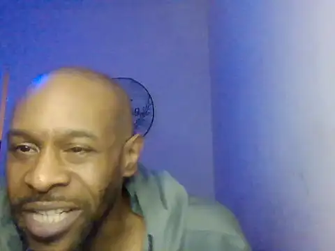 CuzzyB69 online show from 11/27/25, 08:00