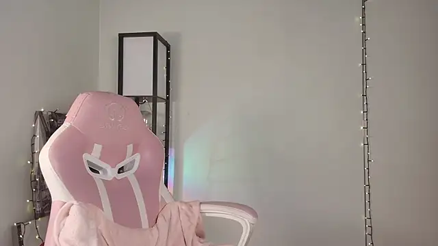  monamour  online show from 01/08/25, 09:42