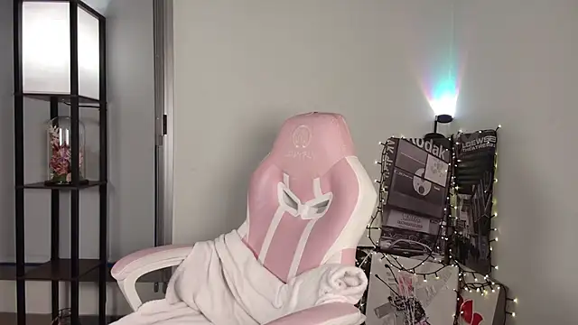  monamour  online show from 03/20/25, 06:19