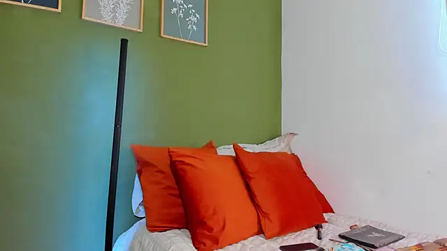 karlye 5 online show from 05/18/26, 11:49