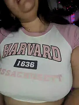 Snapshot of ValerieDiiamond chatting on 12/18/24, 07:26 ValerieDiiamond online show from 12/18/24, 07:26