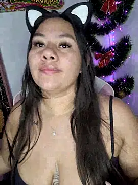 Snapshot of ValerieDiiamond chatting on 01/02/25, 03:26 ValerieDiiamond online show from 01/02/25, 03:26