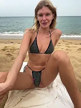 neighbours love online show from 04/24/26, 05:43