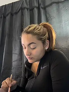 Emiily W online show from 02/09/26, 01:26