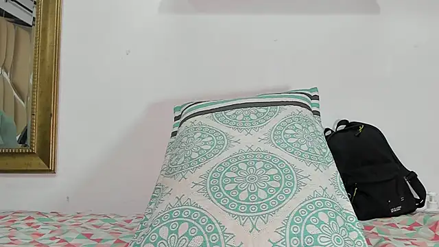 naia blessed online show from 02/03/25, 07:10