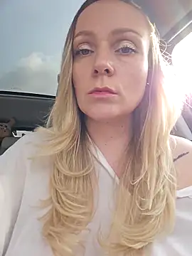 Bondgirl 013 online show from 11/15/25, 10:34