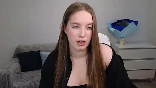 Snapshot of EvaMaddison chatting on 01/22/25, 06:10 EvaMaddison online show from 01/22/25, 06:10