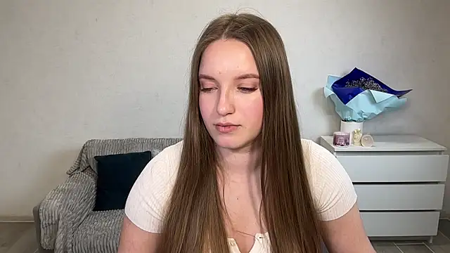 Snapshot of EvaMaddison chatting on 02/09/26, 06:01 EvaMaddison online show from 02/09/26, 06:01