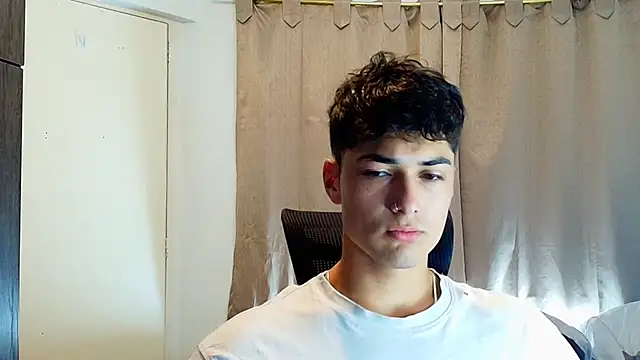 Snapshot of jimmy_class chatting on 10/08/25, 11:24 jimmy class online show from 10/08/25, 11:24