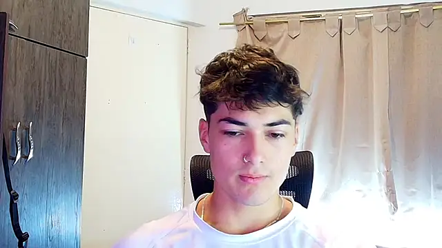 Snapshot of jimmy_class chatting on 11/27/25, 02:41 jimmy class online show from 11/27/25, 02:41