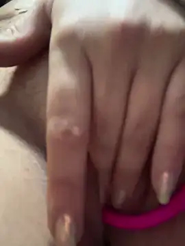 Snapshot of roouse chatting on 12/20/24, 01:14 roouse online show from 12/20/24, 01:14