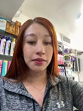 Snapshot of roouse chatting on 01/24/25, 03:24 roouse online show from 01/24/25, 03:24