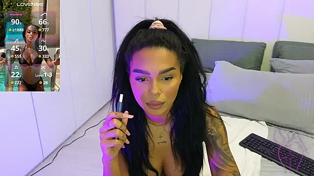 KimiBrown online show from 02/18/25, 11:22