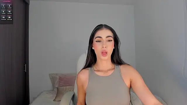 Snapshot of RebeccaBaxter chatting on 02/08/25, 03:30 RebeccaBaxter online show from 02/08/25, 03:30