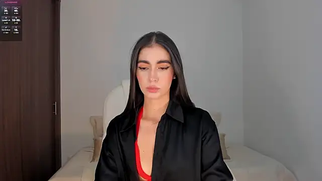 Snapshot of RebeccaBaxter chatting on 02/21/25, 01:22 RebeccaBaxter online show from 02/21/25, 01:22