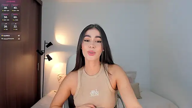 Snapshot of RebeccaBaxter chatting on 11/14/25, 11:24 RebeccaBaxter online show from 11/14/25, 11:24