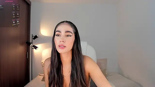 Snapshot of RebeccaBaxter chatting on 11/24/25, 10:20 RebeccaBaxter online show from 11/24/25, 10:20