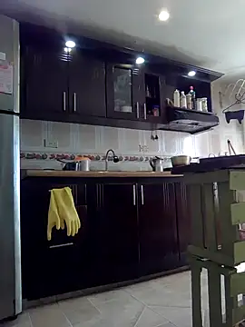 Diosasky online show from 10/26/25, 02:12