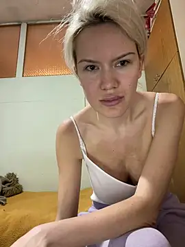 Keylili online show from 02/11/25, 06:33