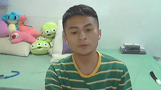 Snapshot of hifunbb1069tw chatting on 02/22/26, 07:40 hifunbb1069tw online show from 02/22/26, 07:40