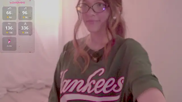 HannaMoom online show from 03/12/26, 10:38