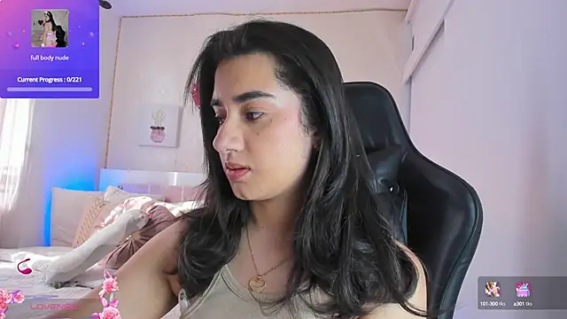 annadu011 online show from 02/20/25, 02:13