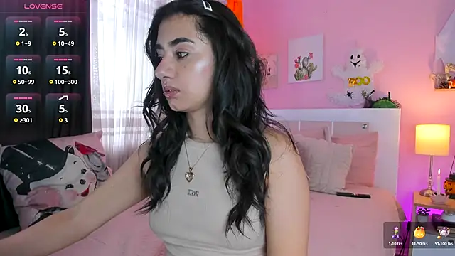 annadu011 online show from 10/19/25, 01:56