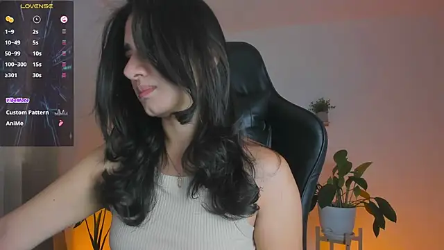 annadu011 online show from 03/17/26, 01:25