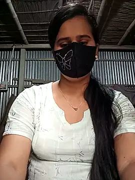 Snapshot of Sexy-Binita chatting on 02/18/25, 09:21 Sexy-Binita online show from 02/18/25, 09:21