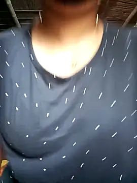Snapshot of Sexy-Binita chatting on 02/24/25, 04:05 Sexy-Binita online show from 02/24/25, 04:05