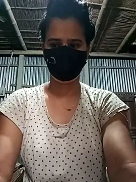 Snapshot of Sexy-Binita chatting on 03/17/25, 01:03 Sexy-Binita online show from 03/17/25, 01:03