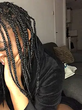 Snapshot of Ebonygirlx chatting on 02/16/25, 08:11 Ebonygirlx online show from 02/16/25, 08:11