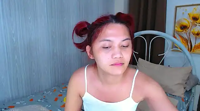 xXCathyJennerXx online show from 12/18/24, 09:14