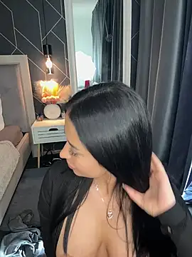 EmyLaveau online show from 03/13/25, 01:07