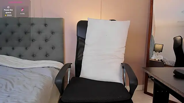 Sweet Alessandre online show from 04/23/26, 08:11