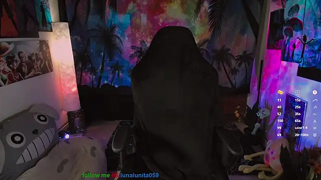 Snapshot of emma_luna59 chatting on 02/03/25, 11:05 emma luna59 online show from 02/03/25, 11:05