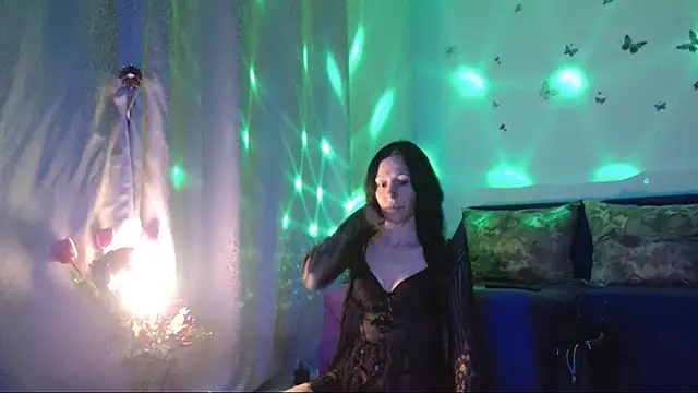 Snapshot of ElysaSun chatting on 02/14/26, 06:04 ElysaSun online show from 02/14/26, 06:04