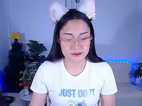 Snapshot of plysaithailand chatting on 07/17/26, 07:26 plysaithailand online show from 07/17/26, 07:26