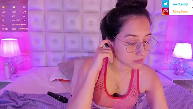 Snapshot of Abby_Sweet1_ chatting on 02/10/25, 02:37 Abby Sweet1  online show from 02/10/25, 02:37