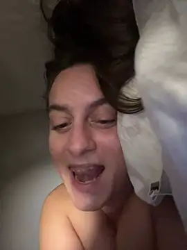 indierotic online show from 03/02/25, 05:23