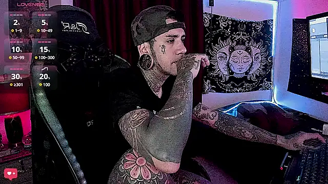 Snapshot of josh__ackerman chatting on 12/29/24, 02:06 josh ackerman online show from 12/29/24, 02:06