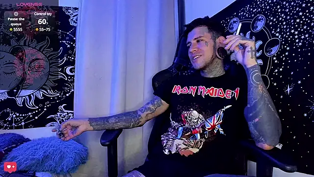 Snapshot of josh__ackerman chatting on 01/30/25, 01:00 josh ackerman online show from 01/30/25, 01:00