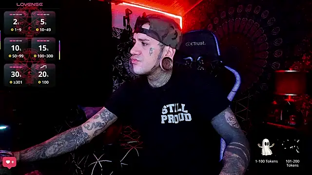 Snapshot of josh__ackerman chatting on 09/11/25, 02:11 josh ackerman online show from 09/11/25, 02:11