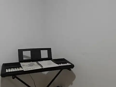 camii 7 online show from 12/18/25, 07:42