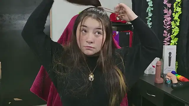 Snapshot of ann_bronw chatting on 01/15/26, 11:26 ann bronw online show from 01/15/26, 11:26