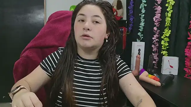 Snapshot of ann_bronw chatting on 01/16/26, 11:25 ann bronw online show from 01/16/26, 11:25